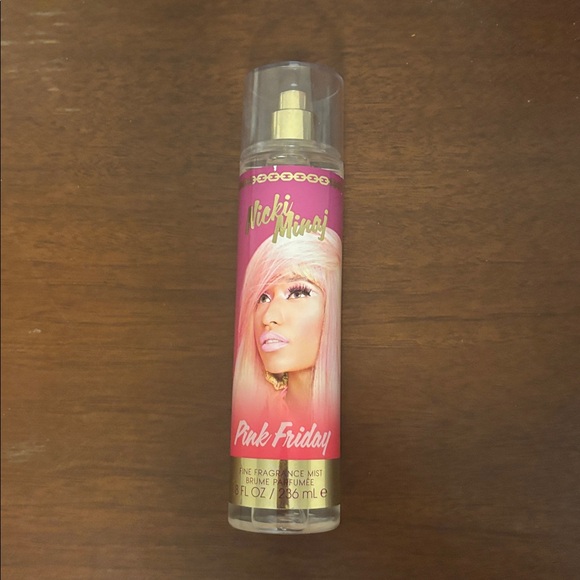 Nicki Minaj Pink and Gold Body Mist- NEVER USED - Picture 1 of 2